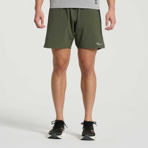 Men's Saucony Outpace 7" Shorts Dark Green | SG S03915-C64