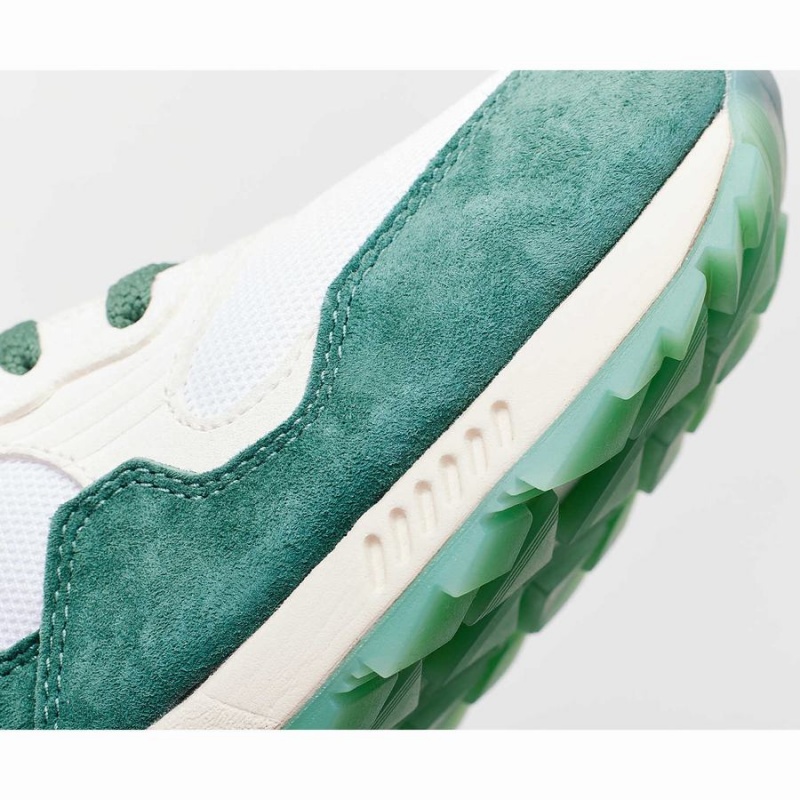 Women's Saucony Shamrock Shadow 5000 Sneakers White / Green | SG S50463-X06